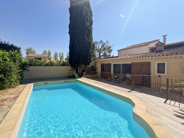 Propriété provençale de caractère avec piscine, dépendance et prestations haut de gamme Marseille 13e – Château-Gombert