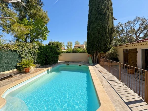 Propriété provençale de caractère avec piscine, dépendance et prestations haut de gamme Marseille 13e – Château-Gombert