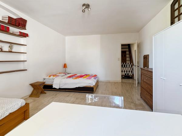 Propriété provençale de caractère avec piscine, dépendance et prestations haut de gamme Marseille 13e – Château-Gombert