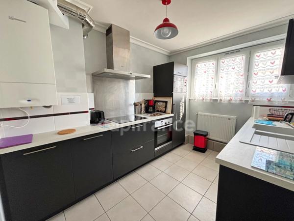 Appartement T3 lumineux de 65,63m² avec vue exceptionnelle sur mer, Ile Tristan DOUARNENEZ (29)