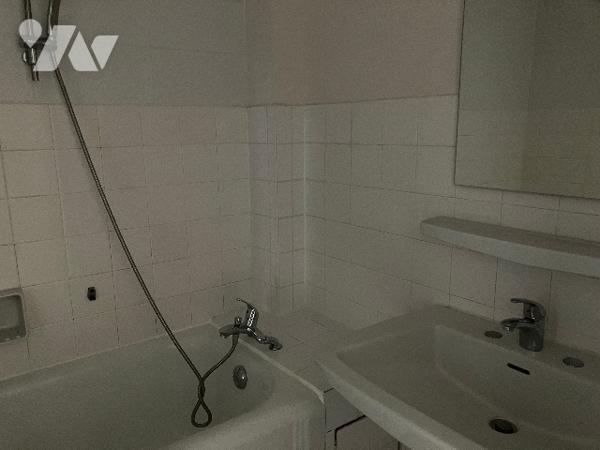 T3 traversant lumineux – 97 m² – Nantes Guist’hau – Balcons, cave et parking