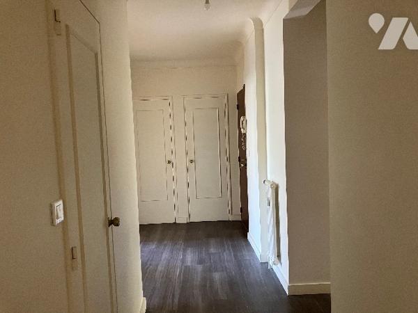 T3 traversant lumineux – 97 m² – Nantes Guist’hau – Balcons, cave et parking