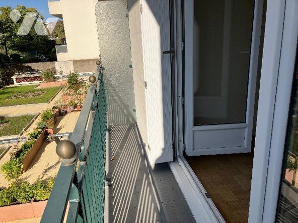 T3 traversant lumineux – 97 m² – Nantes Guist’hau – Balcons, cave et parking