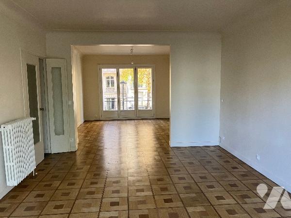 T3 traversant lumineux – 97 m² – Nantes Guist’hau – Balcons, cave et parking
