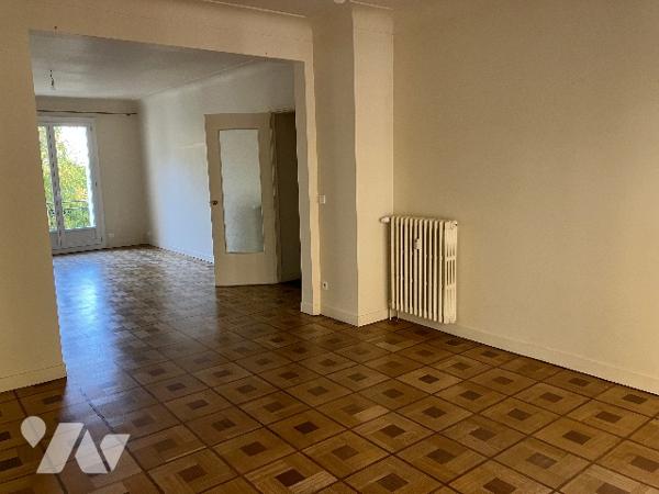 T3 traversant lumineux – 97 m² – Nantes Guist’hau – Balcons, cave et parking