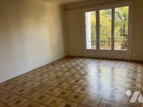 T3 traversant lumineux – 97 m² – Nantes Guist’hau – Balcons, cave et parking