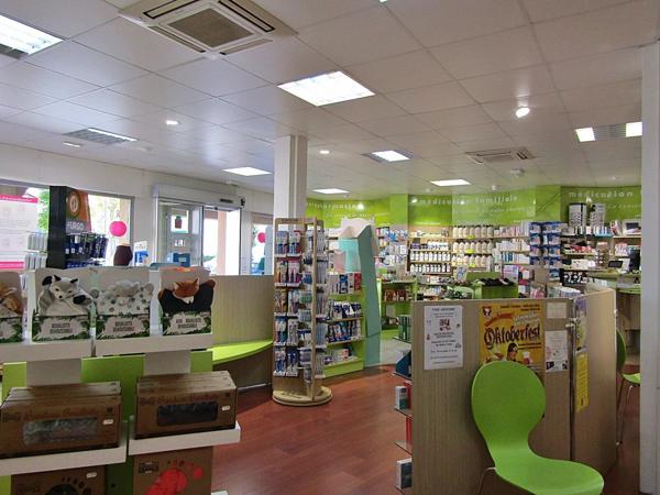 Vente Local commercial 1 pièces 250 m2 à Étival-Clairefontaine