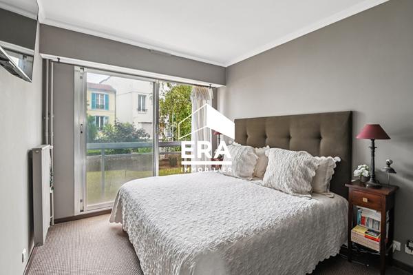 COURBEVOIE/BECON - Charmant 2 pièces de 48m2 avec sa Terrasse de 10m2 Vue Seine