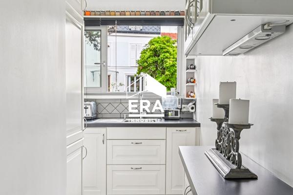 COURBEVOIE/BECON - Charmant 2 pièces de 48m2 avec sa Terrasse de 10m2 Vue Seine