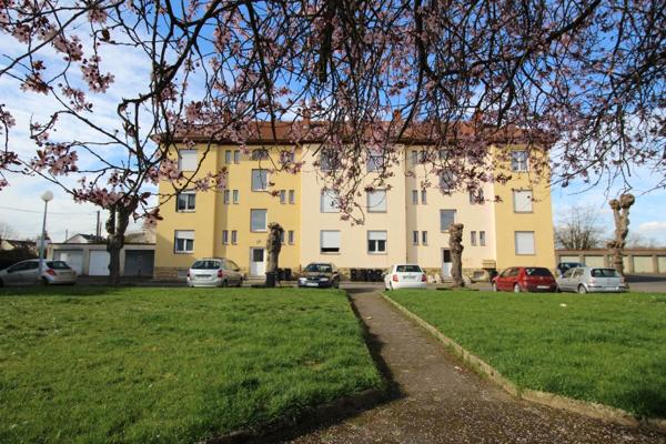 Dpt Moselle (57), à vendre BOUZONVILLE immeuble