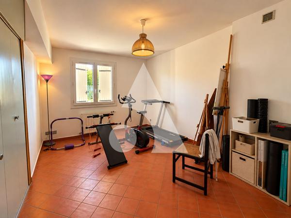 Villa 7 pièces 213.32 m2