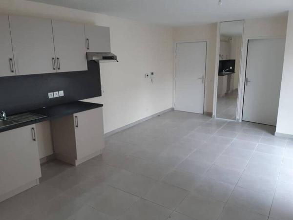 Appartement 3 pièces                                        - 69400 Villefranche-sur-Saône Réf : 5722