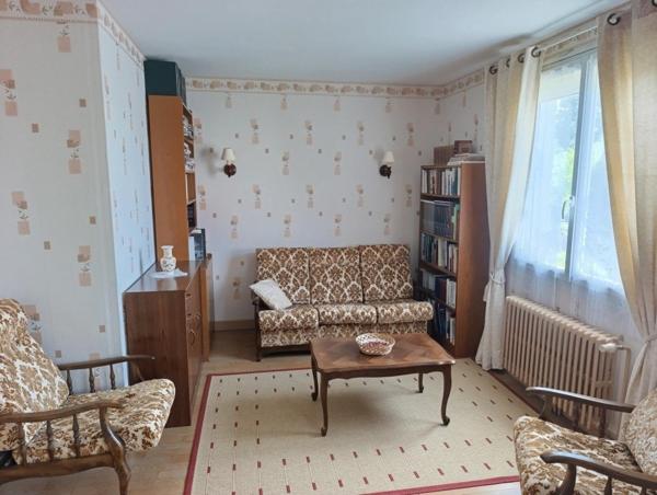 Maison sur sous-sol complet, 4 chambres possibles et jardin sans vis-à-vis