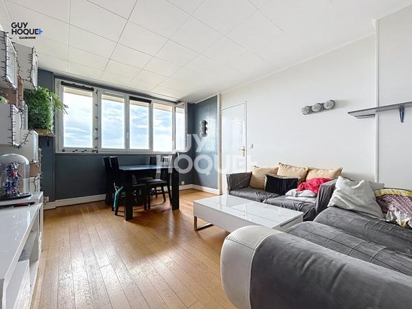 RAVALEMENT et isolation en cours et DEJA PAYÉS ( DPE à venir en C) !- Appartement DERNIER ETAGE 4 pièces 69m² - 3 chambres + cave