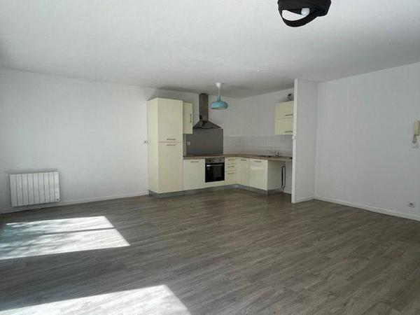 Appartement à vendre - 3 pièces - 72 m² Ramonville-Saint-Agne (31520)
