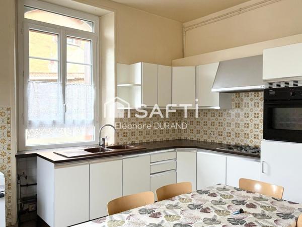 Maison de village avec grange moins de 15 min de Reims