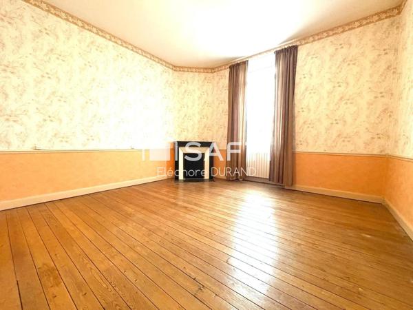 Maison de village avec grange moins de 15 min de Reims