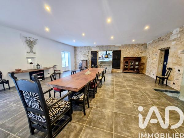 Maison à vendre 16 pièces 771,6 m² Bergerac