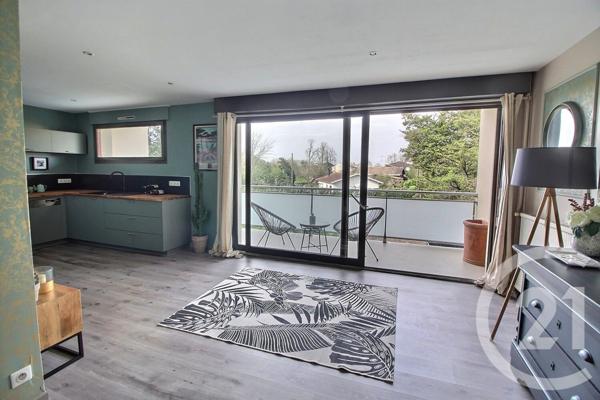 Appartement à vendre  1 pièce - 31,74 m2 TALENCE - 33