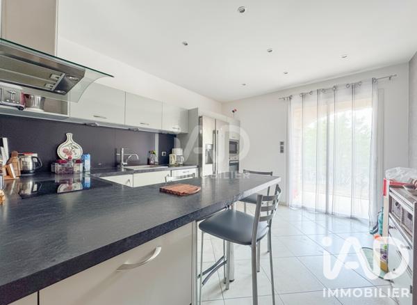 Maison à vendre 4 pièces 125 m² Saint-Affrique
