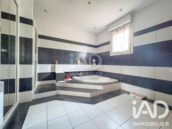 Maison à vendre 4 pièces 125 m² Saint-Affrique
