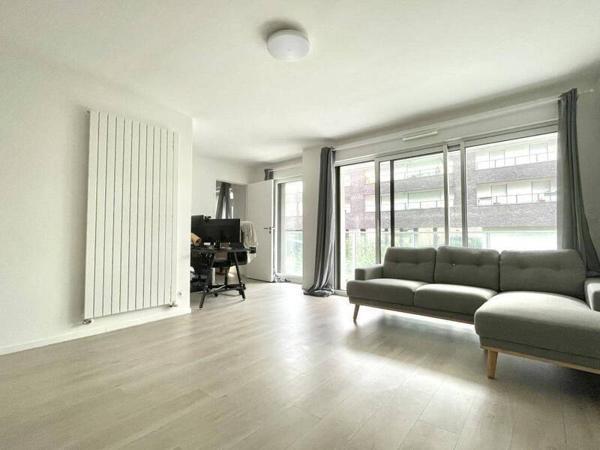 Appartement 2 pièces                                        - 35700 Rennes Réf : 2370