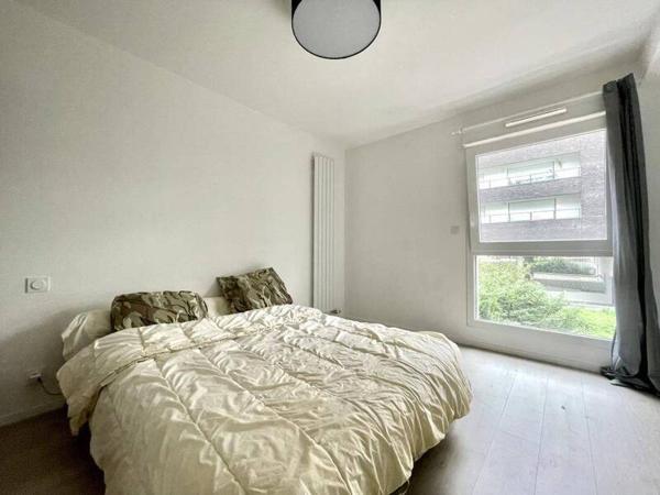Appartement 2 pièces                                        - 35700 Rennes Réf : 2370
