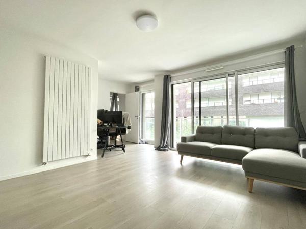 Appartement 2 pièces                                        - 35700 Rennes Réf : 2370