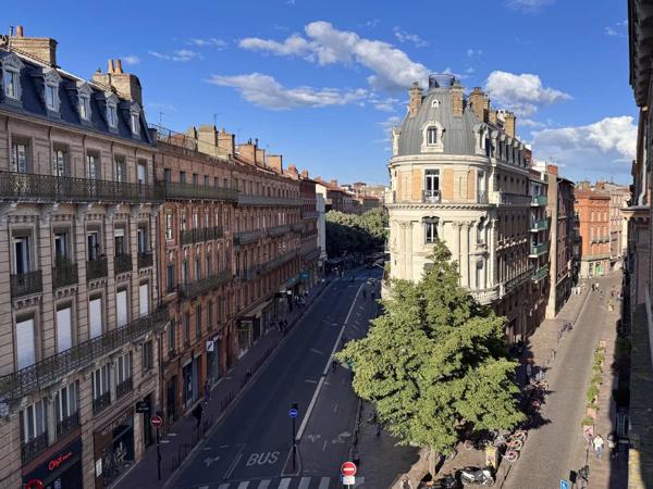 Appartement T4 - 148m2 avec ascenseur - Carmes / Garonne