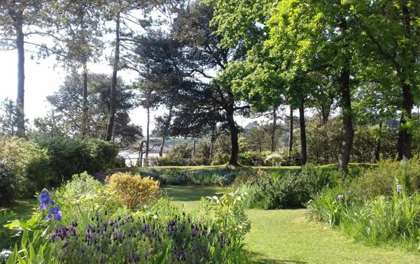 MESCHERS – VUE SUR LA GIRONDE ET LA PLAGE – MAISON SUR UN TERRAIN D’ENVIRON 1.150 M²