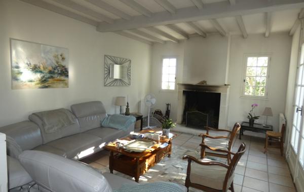MESCHERS – VUE SUR LA GIRONDE ET LA PLAGE – MAISON SUR UN TERRAIN D’ENVIRON 1.150 M²