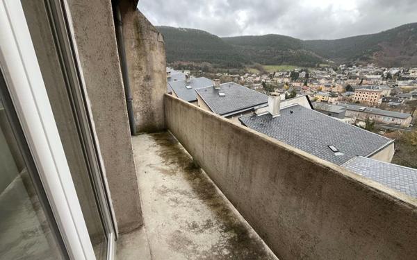 Maison à louer    5 pièces • 103 m2 Mende