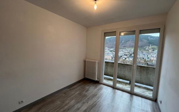 Maison à louer    5 pièces • 103 m2 Mende