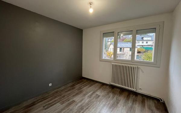 Maison à louer    5 pièces • 103 m2 Mende