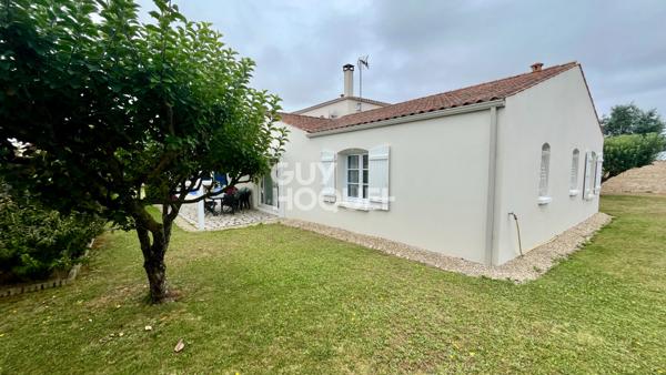 Maison spacieuse à vendre à Périgny - 5 chambres avec piscine