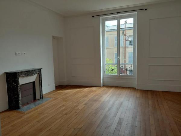 Appartement à louer à Versailles (78000)