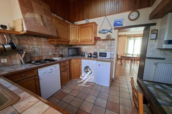Vente - Maison 3 pièces 69 m 2 SABLE SUR SARTHE (72300)
