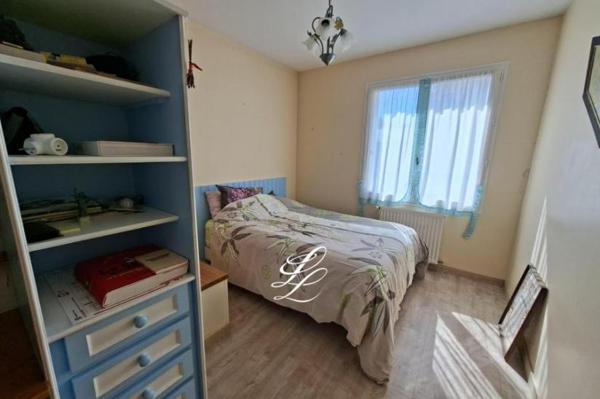 Vente - Maison 3 pièces 69 m 2 SABLE SUR SARTHE (72300)