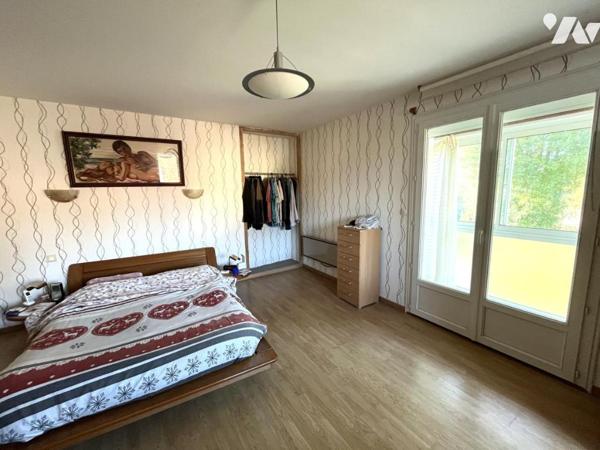 SAINT FLORENT DES BOIS - MAISON à proximité des commodités et des transports