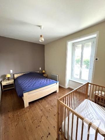 SAINT FLORENT DES BOIS - MAISON à proximité des commodités et des transports