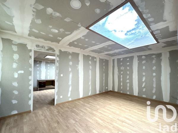 Immeuble à vendre 300 m² Asnières-sur-Oise