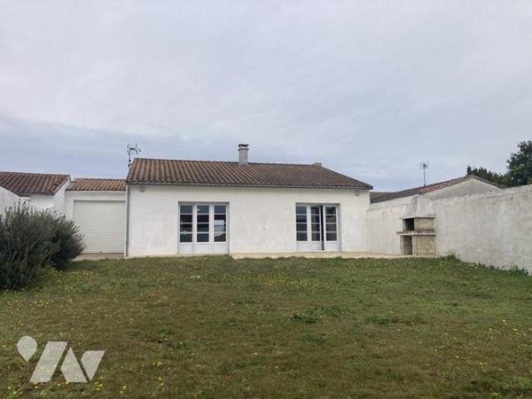 Maison de plain-pied proche centre bourg