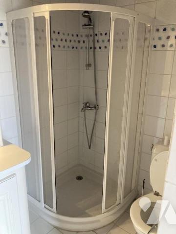 Maison de plain-pied proche centre bourg