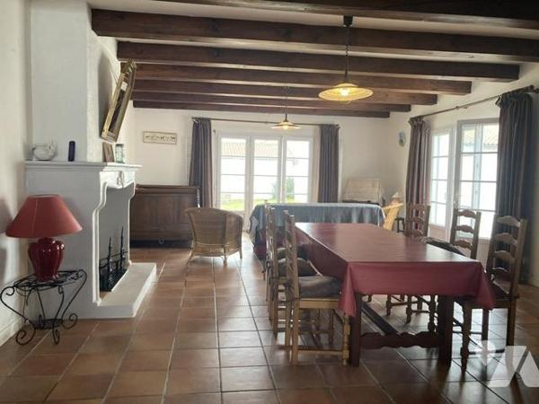 Maison de plain-pied proche centre bourg