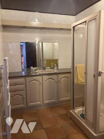 Maison de plain-pied proche centre bourg