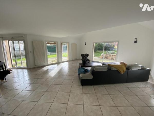 MAISON T7 - QUARTIER CALME - ETANG DE GUINDREFF