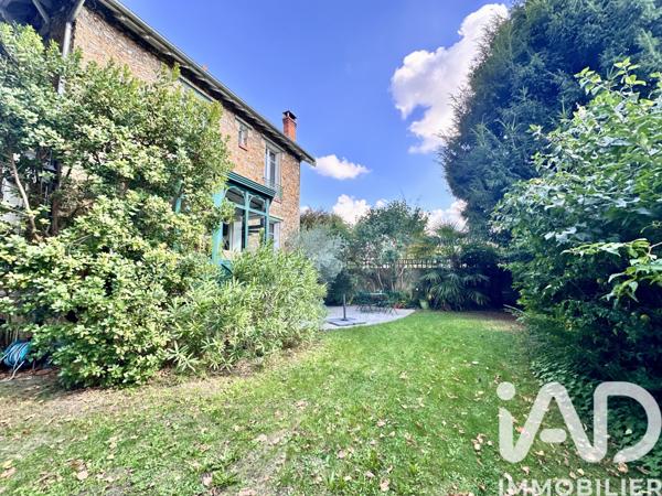 Maison à vendre 10 pièces 212 m² Bourg-la-Reine