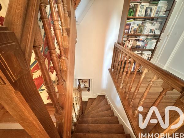 Maison à vendre 10 pièces 212 m² Bourg-la-Reine