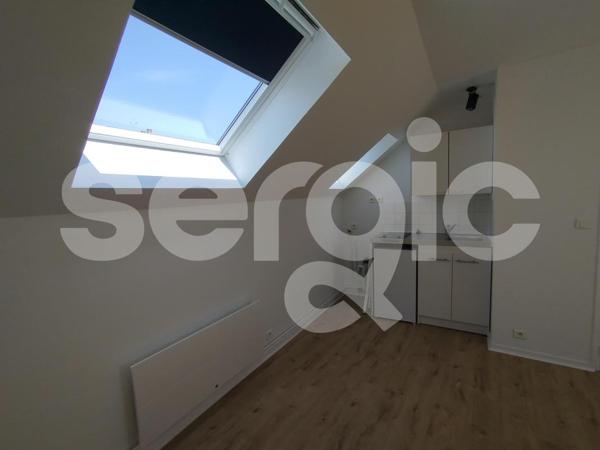 Location 1 Pieces 24 80090 Amiens 25 0594 01 0004