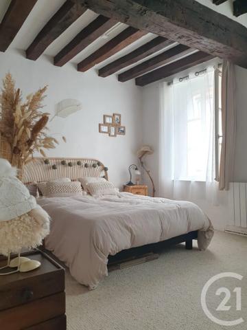 Immeuble à vendre  157 m 2   ANET  - 28